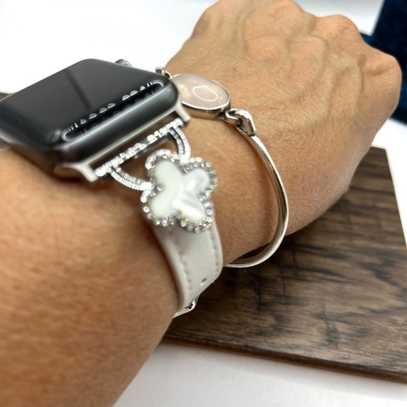Sterling Silver and Light Pink Quartz Minimalist Bracelet - Picture 8 of 12